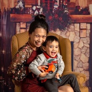 Meet your Posher, April